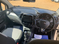 Renault Captur 0.9L petrol dynamique