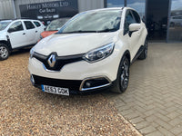Renault Captur 0.9L petrol dynamique