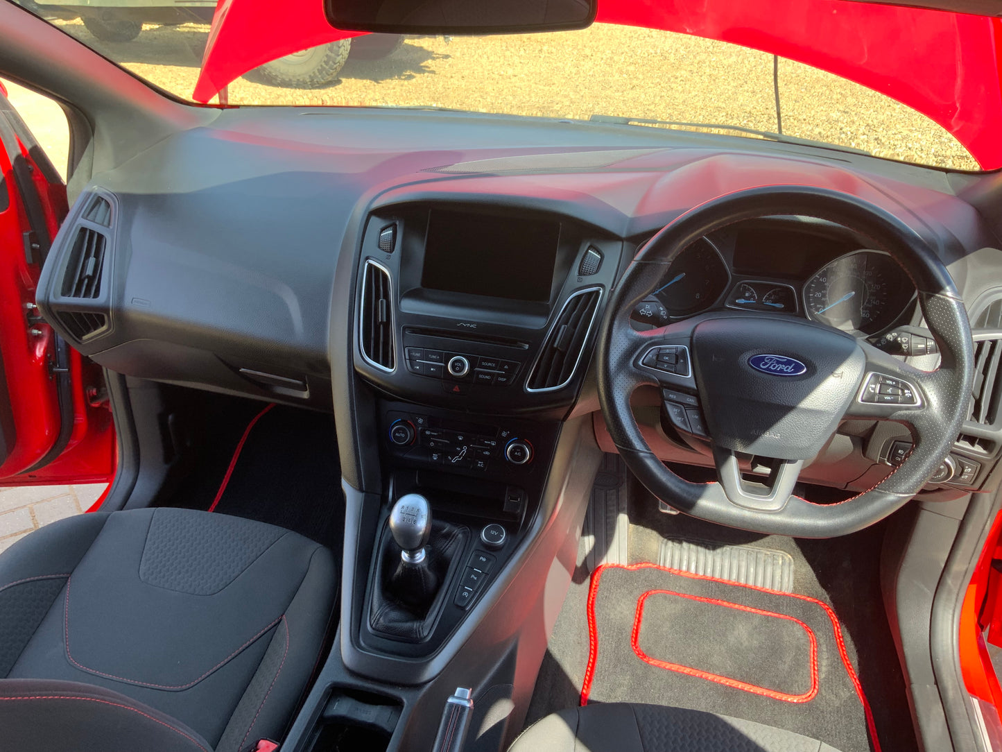 Ford focus st line x