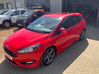 Ford focus st line x