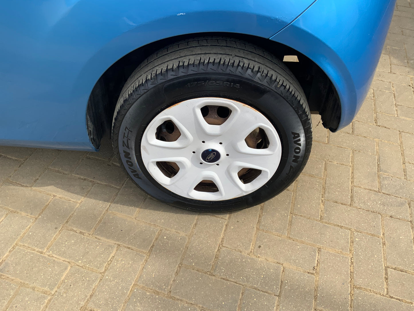 Ford KA edge