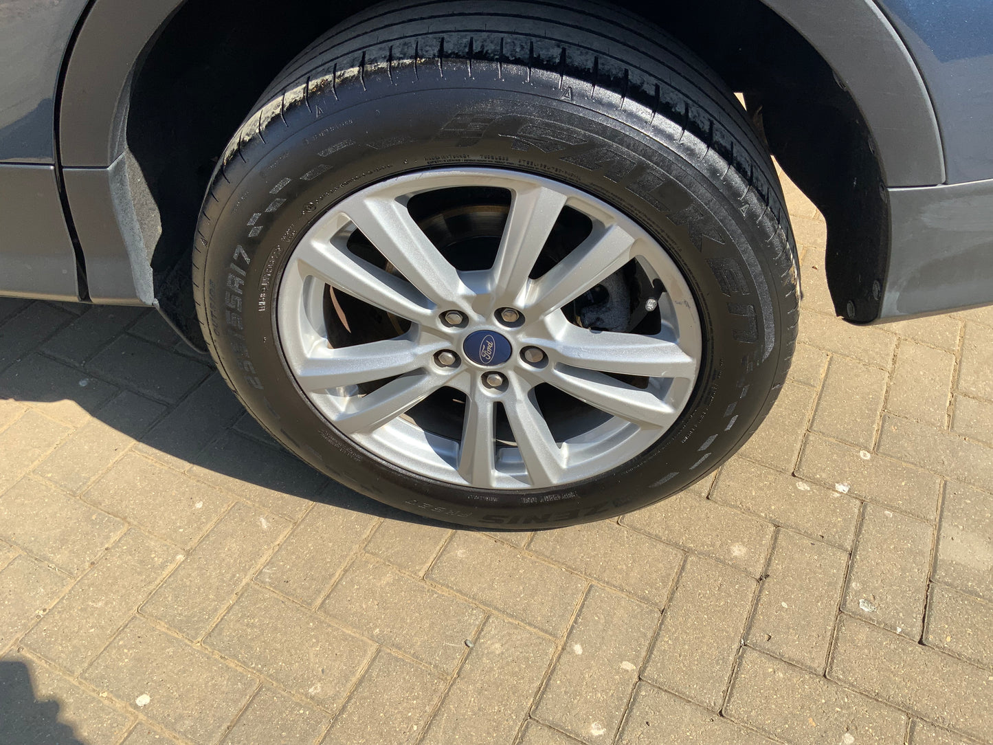 Ford Kuga petrol 2wd