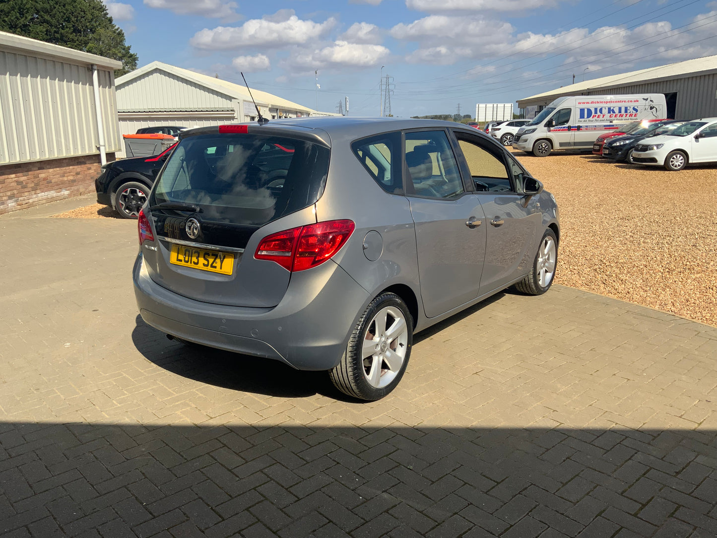 Vauxhall Meriva 1.4L petrol tech line