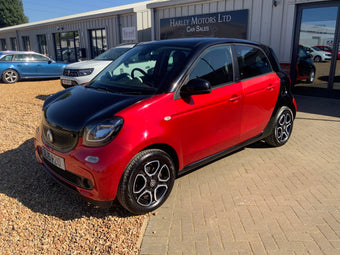 compare product Smart car forfour 1L