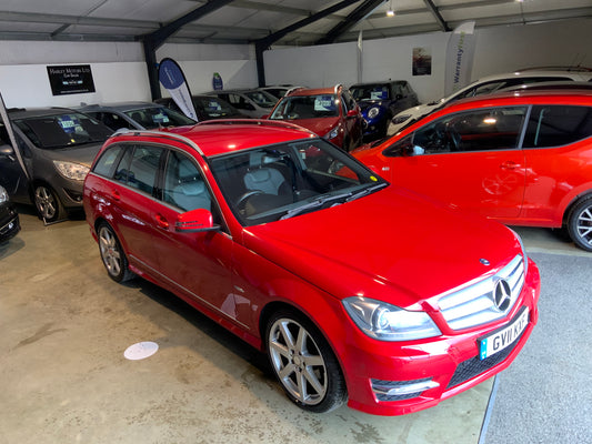 Mercedes C200 diesel estate car