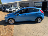 Ford fiesta 1.2L zetec 5 door