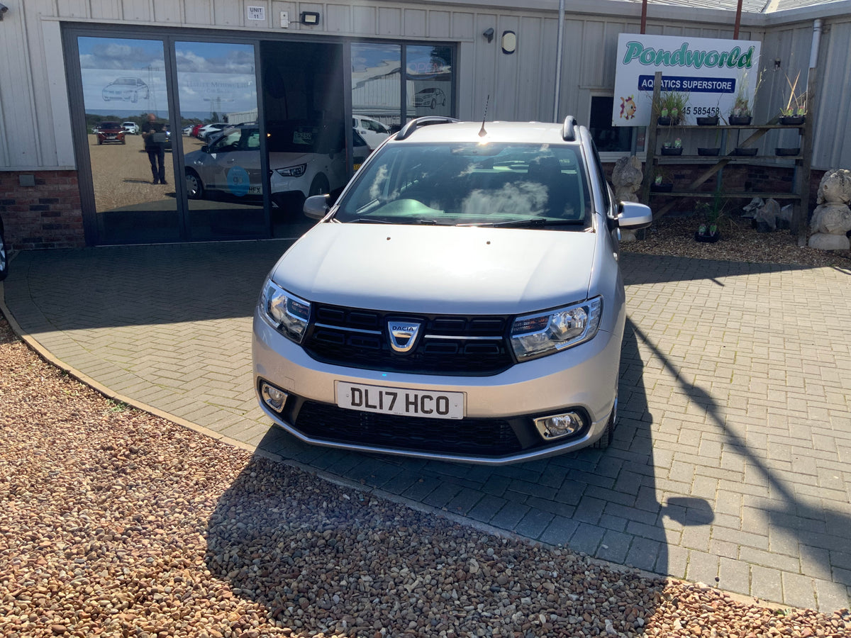 Dacia Logan MCV diesel estate car