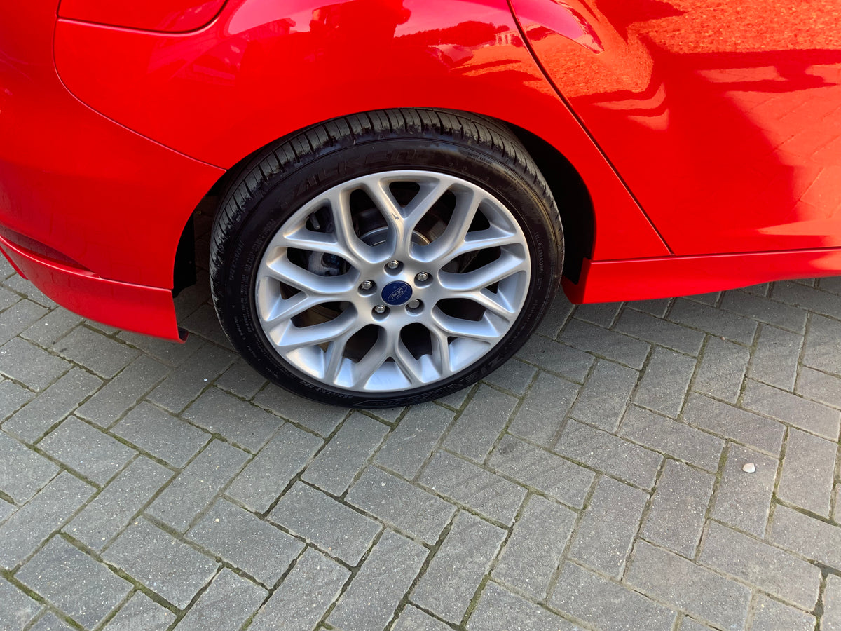 Ford focus 1L ST line