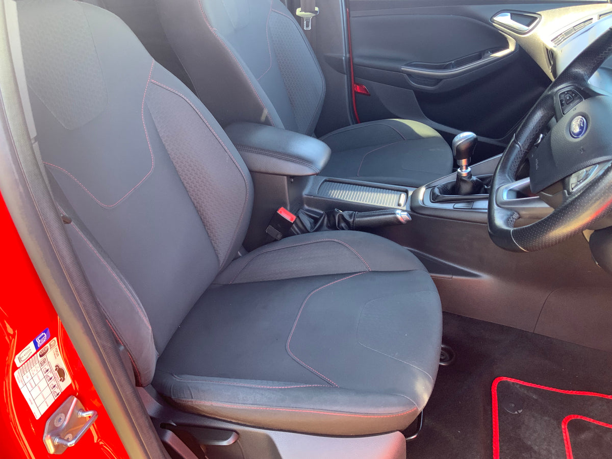 Ford focus 1L ST line