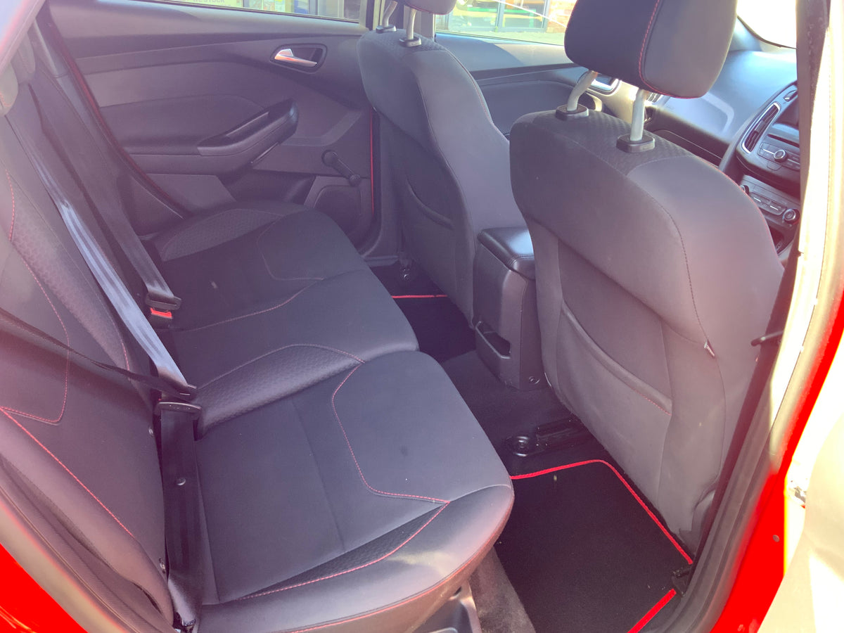 Ford focus 1L ST line