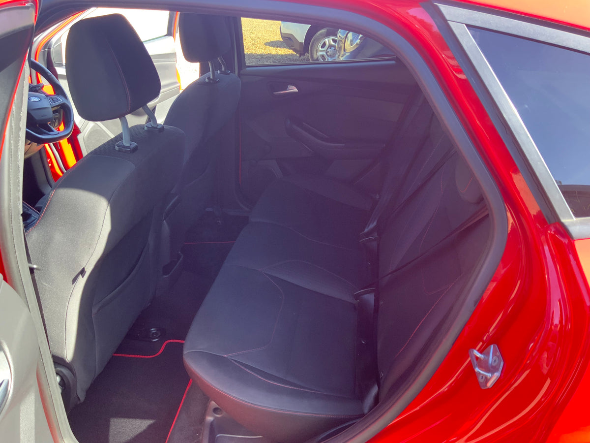 Ford focus 1L ST line