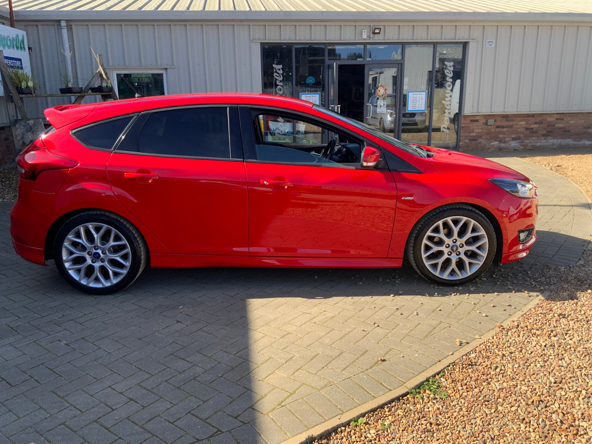Ford focus 1L ST line