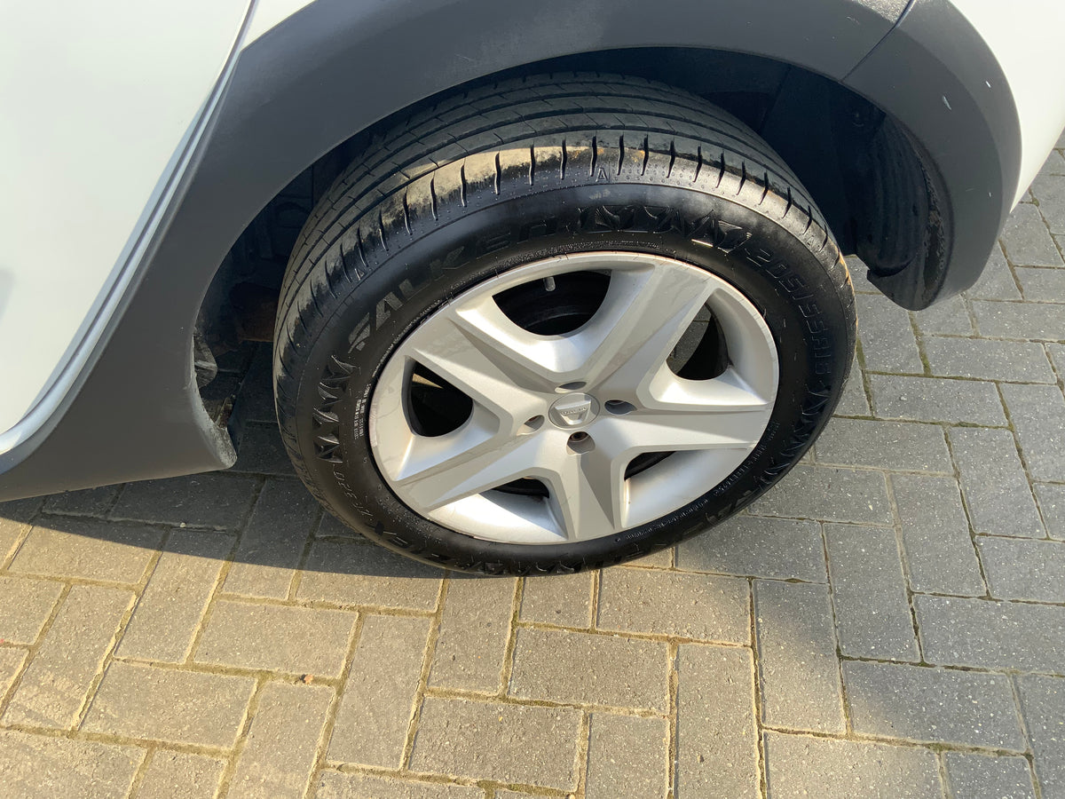 Dacia Sandero stepway 0.9L tce petrol 2015