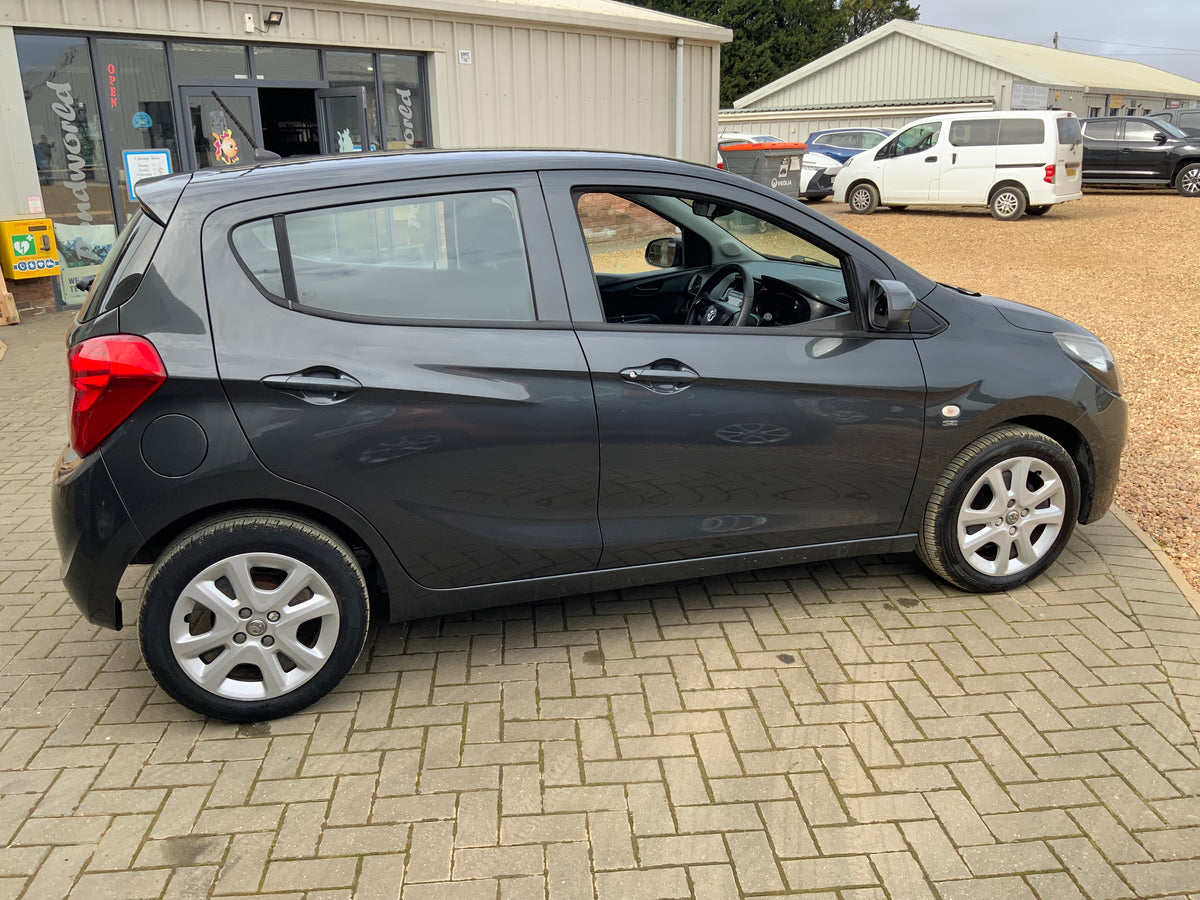Vauxhall viva 2016 1L SE