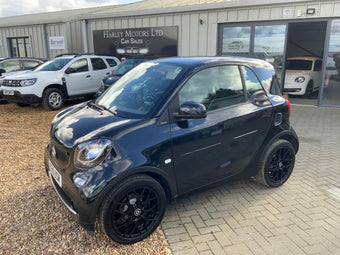 compare product Smart car fortwo auto black edition